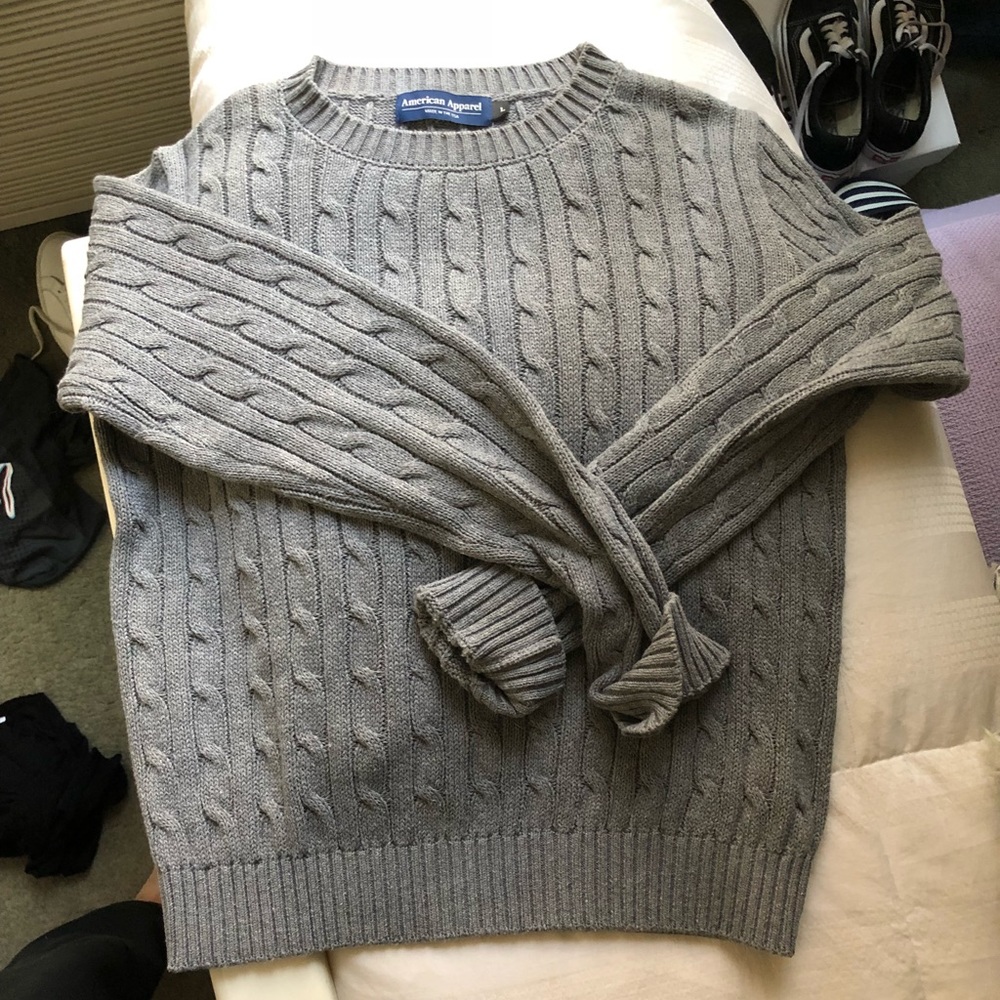 AMERICAN APPAREL CABLEKNIT SWEATER SIZE L